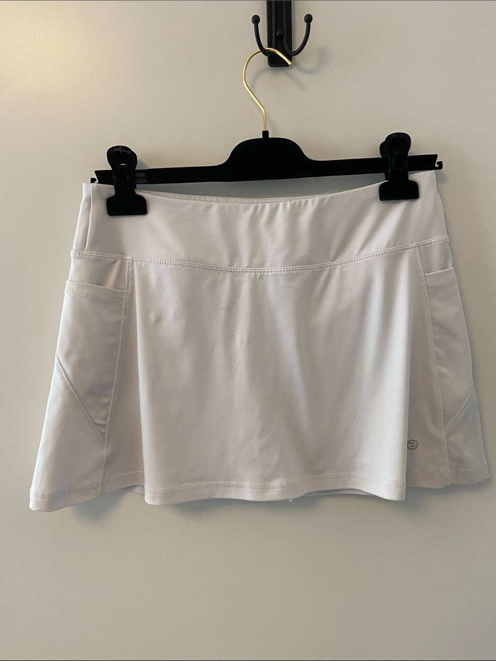 White Active Mini Skort - Performance Tennis Skirt
